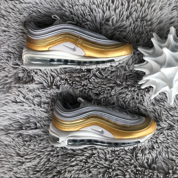 Nike Air Max 97 SE💫 - Picture 6 of 8